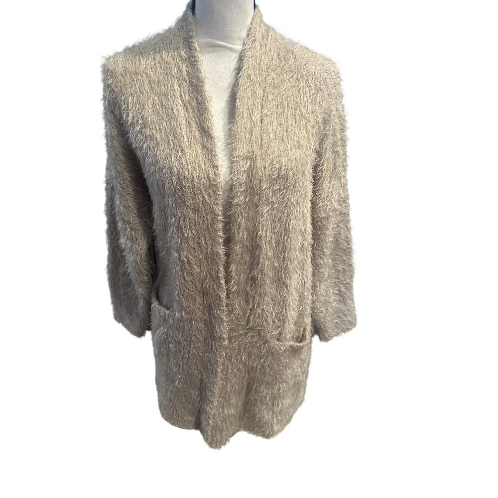 ⭐️ Women’s Paisley Raye Tan Eyelash Knit Cardigan Size Large Cabincore Office